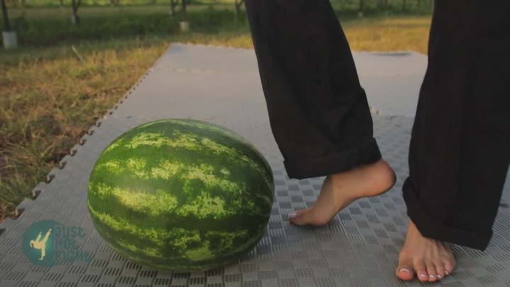 Lethal Blonde Pov And The Destruction Of The Watermelon Pornmeka