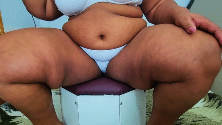 Face Sitting Part 2 By BBW Isadora And Slave Cam By Manu FULL HD