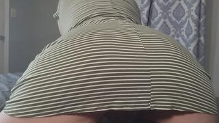 POV + Slave Sniffing Stinky Farts in Cute Sundress