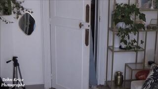 Manon returns from a long walk through Paris !