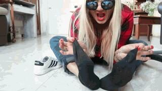 Smelly socks in the vacuum cleaner MP4 (1920x1080) FHD