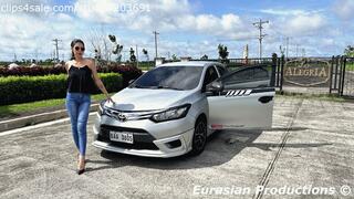 228 - MaryCris visiting her friend