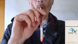 Smoking Capri 100s menthol with long holder 4K