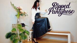 Guessing upskirt game: ripped pantyhose