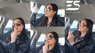 My traditional car smoking break with big sunglasses and leather jacket