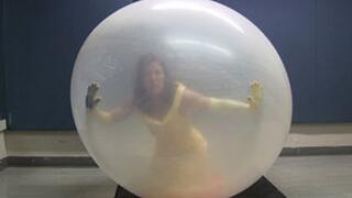 Princess VeVe Trapped in Balloon (Non-pop) Oct 2013