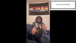 Niauhhh itchy feet after running errands