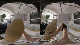 3DVR180 Cinnamon high-heeled Sandal POV squishes and humiliates dwarves