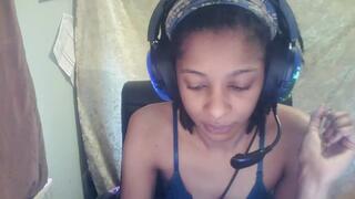 Sexy Vivi's Quiet Nose Snot and Booger Play During Work Call