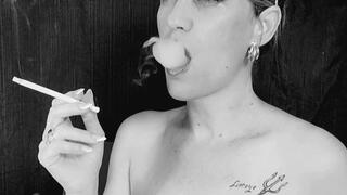 Smoking Eve 120 Menthol in Black & White Noir