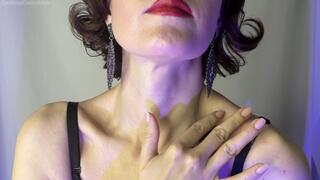 Neck and collarbones