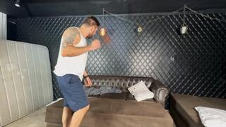 RELAX AND FARTING ON HUMAN COUNCH BY SCARLET WHITE, LOLA MORANGO, BRUNA PAZ AND DANIEL SANTIAGO CAM BY DANI FULL HD