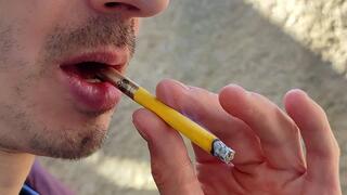 Smoking Sobranie Yellow 100s outside 300325 4K