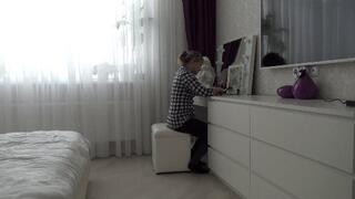 fingering it and kissing your neck D