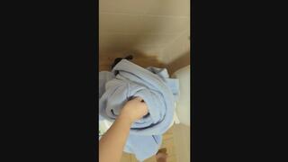 Double Pissing Bottom Doggy on Ass and Mouth