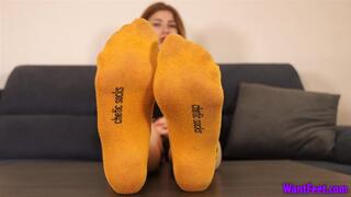 Sweaty Socks Slowly Removed - 4K MP4