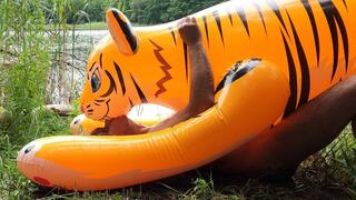 Blowupguy & The Wet Cat