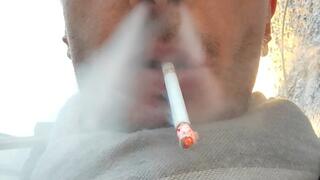 Smoking Eve 120s Extreme closeup 140325