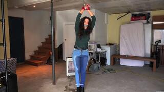 Indulging Her Boyfriend (iPhone) - Jasmine St James