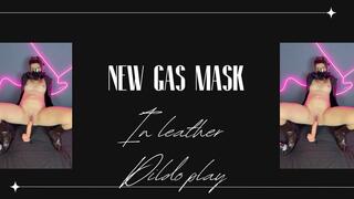 dildo play in new gas mask and leather