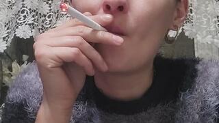 Anna Sparkle and her beautiful cough