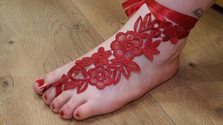 #2 You don't deserve words yet - only my mesmerizing feet