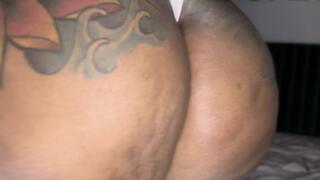 Zeuss Gives slave Wedgie for Disobedience