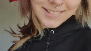 Giantess is Hungry -Vore POV