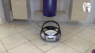 Working Radio under Sneakers 2