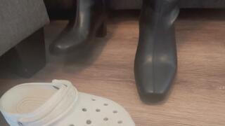 Stepping and crushing