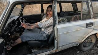 Alina got stuck and revving hard