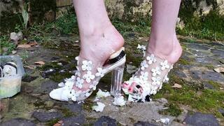 sushi high heels crush, food inshoe crush, high heels crush, shoe crush, inshoe crush