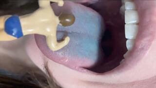 Shrunken Mouth Jacuzzi