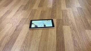 Tablet trample and crush