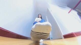 6K MIYA smelly feet smelly socks shame 360VR