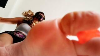 Find and eat - one of my 1st videos lol