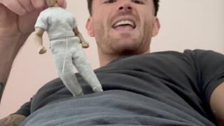 Phil - Live Show (Tiny Prop Shrunken)