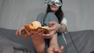 The female secretary stepped on an orange and ordered the boss to lick it!