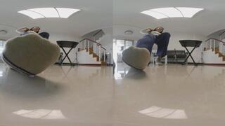 3DVR180 MIYA stinky socks stink dwarves