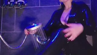 Latex Domination: Showering with the Mistress