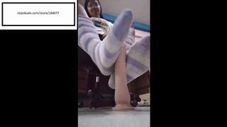 Caribean_feet11 itchy feet sockjob