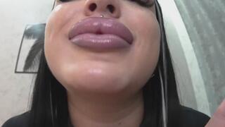 Wrong Delivery, Perfect Toy - 4K