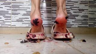 Grape Crush in Slippers - HD MP4