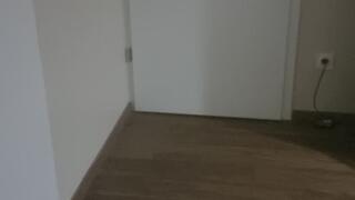 Écrasement de friandises et d’objets avec des talons hauts ( cam 2 )