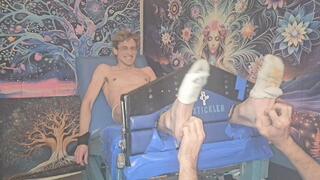 Rox Tickle Chair: Colin punished!