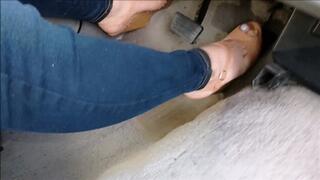 Driving hard wedges sandals