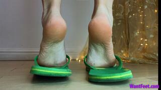 Valera Sweaty Feet in Flip Flops - Shoeplay - HD MP4