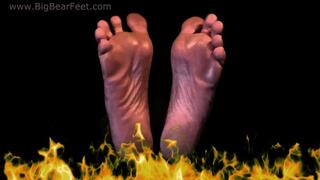 Feet on Fire - a foot roasting fantasy video with big size 13 wide bare feet