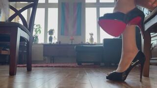 Quick Countdown Tease for a Cuck