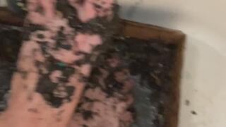 Old Dirty Tub And Dirty Feet